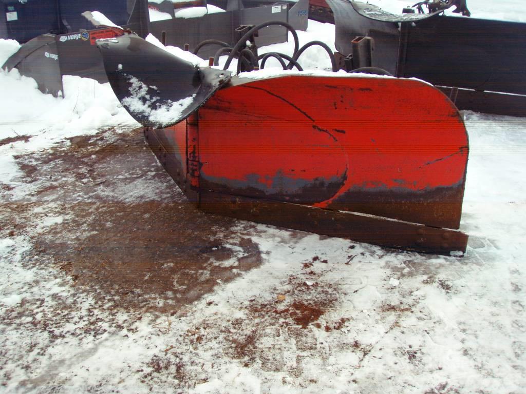  Vikplog 2,30 SMS + lundberg Снігозбиральні машини