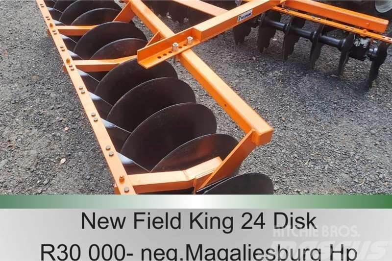 Fieldking 24 disc Вантажівки / спеціальні
