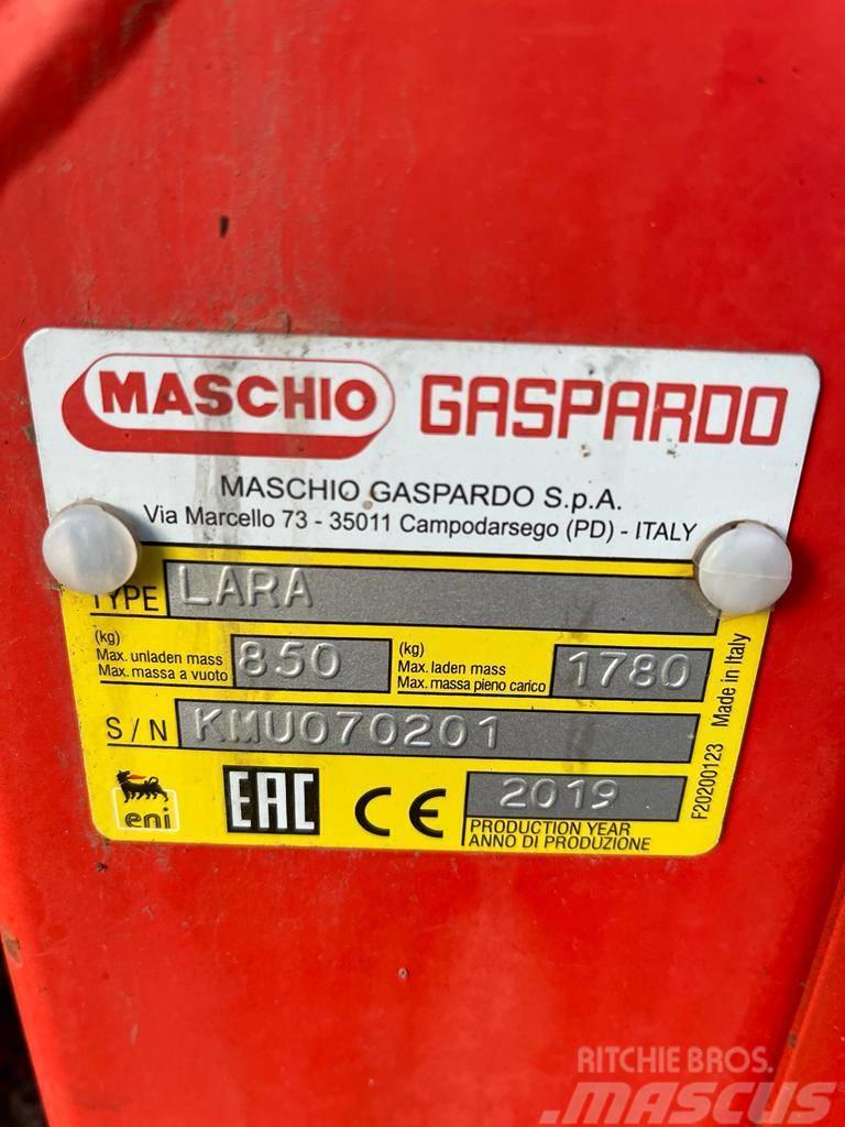 Maschio LARA 850 T Фуражні комбайни