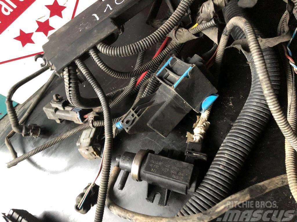 Iveco Daily 35C15 Engine wires 504124879 Двигуни