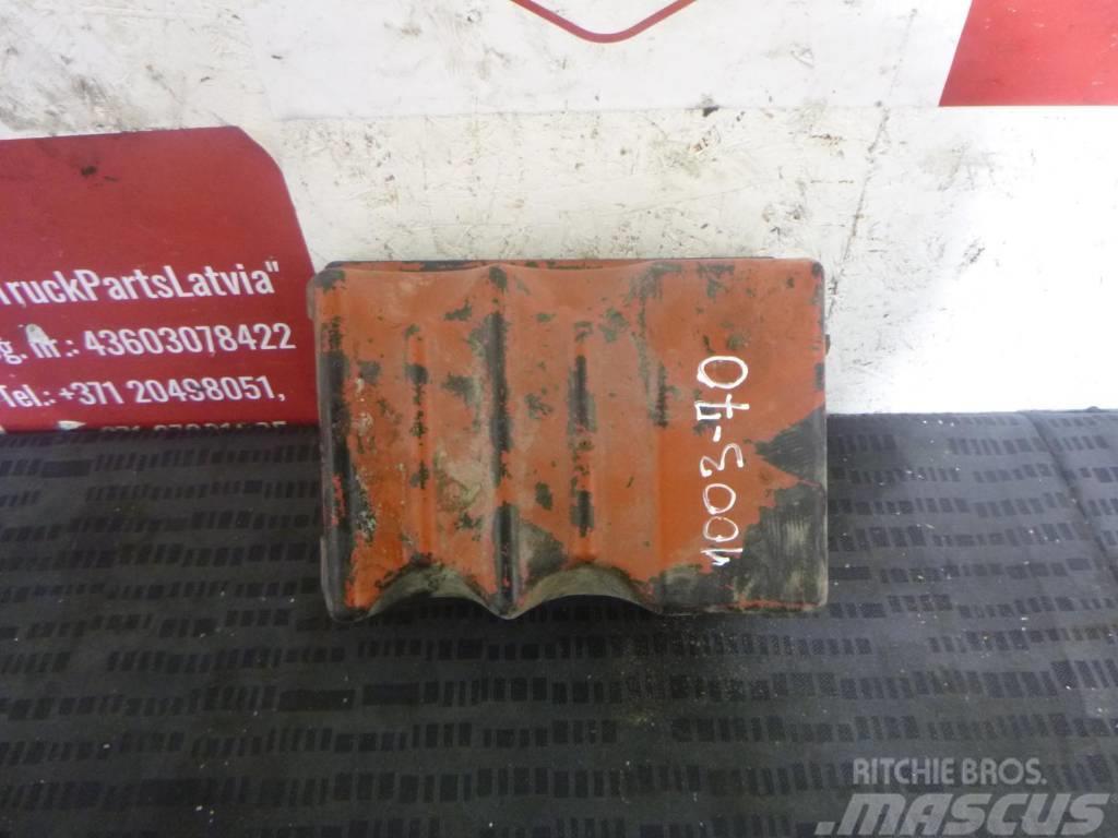 Iveco Stralis Cover 504051616 Кабіни