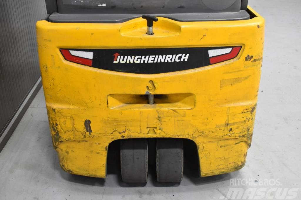 Jungheinrich EFG 218 Електронавантажувачі