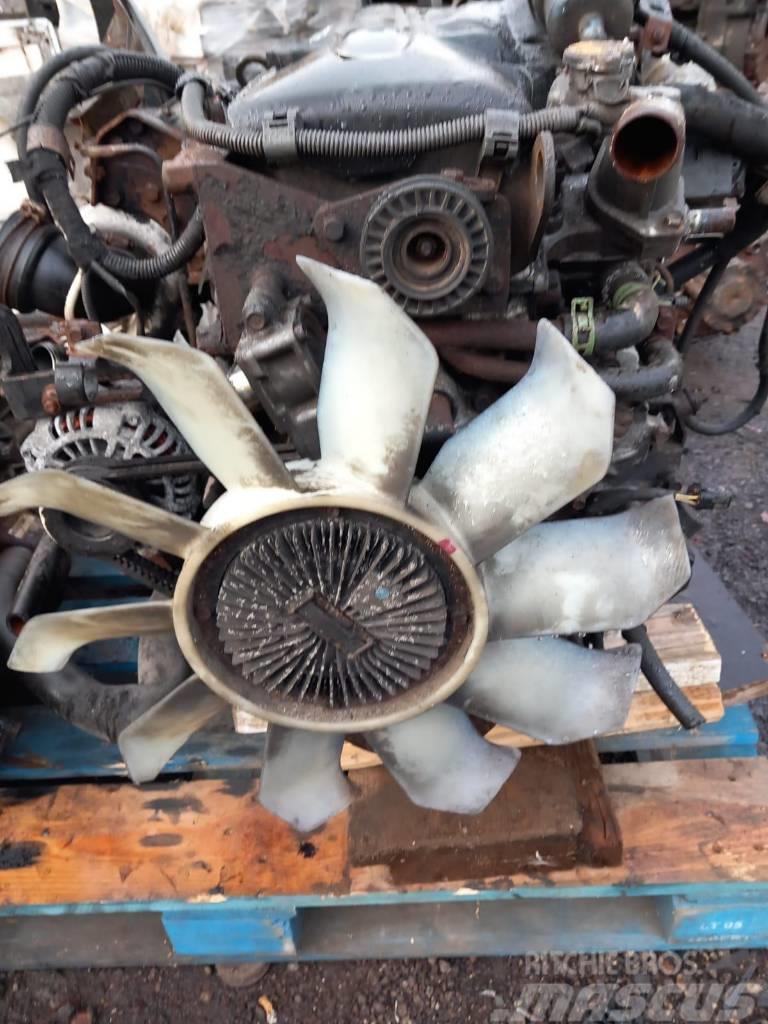 Mitsubishi Canter complete engine Двигуни