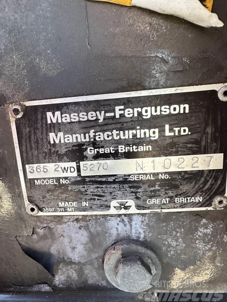Massey Ferguson 365 Трактори