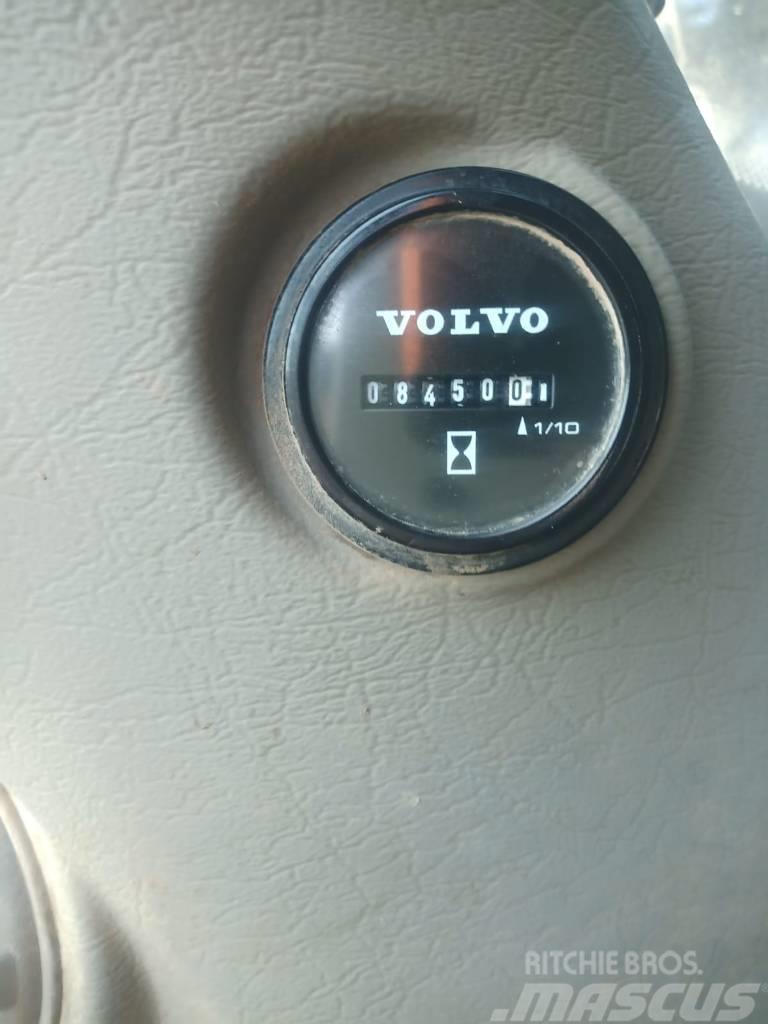 Volvo EW 160 D Колісні екскаватори