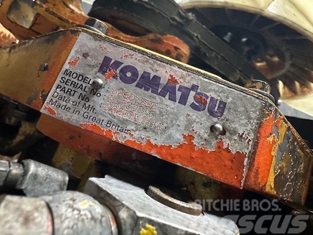 Komatsu SA6D102E-01 Двигуни