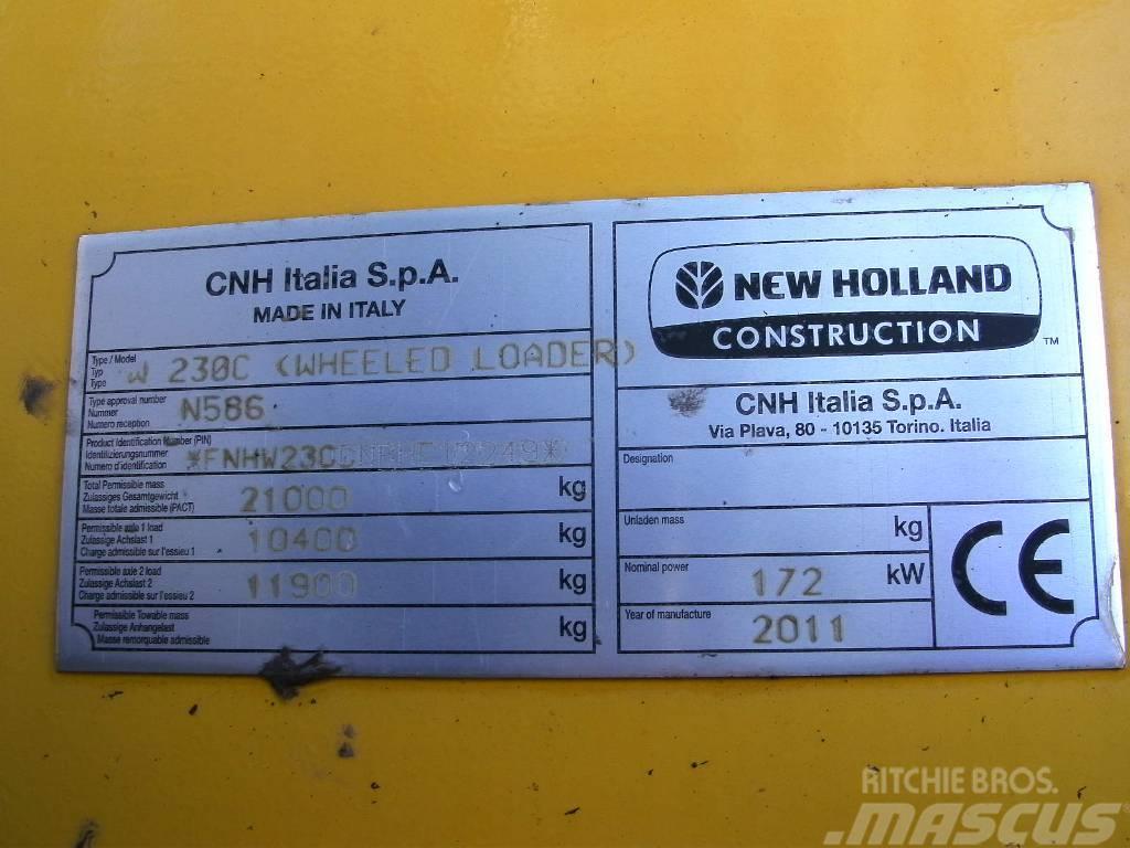 New Holland W 230 C Фронтальні навантажувачі