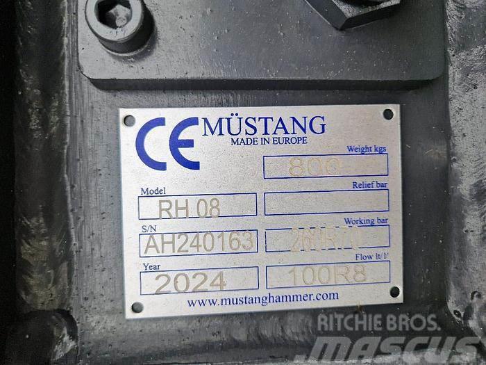 Mustang RH08 Abbruch-Pulverisierer Плуги