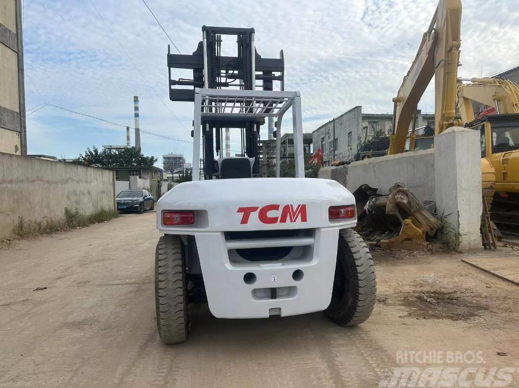 TCM FD100Z8 Дизельні навантажувачі