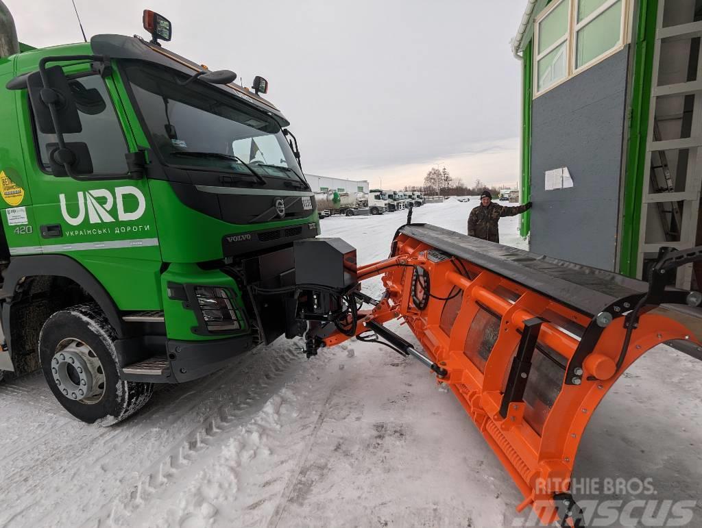  STAINMANN Отвал снегоуборочный поворотный OKB-4000 Снігозбиральні машини
