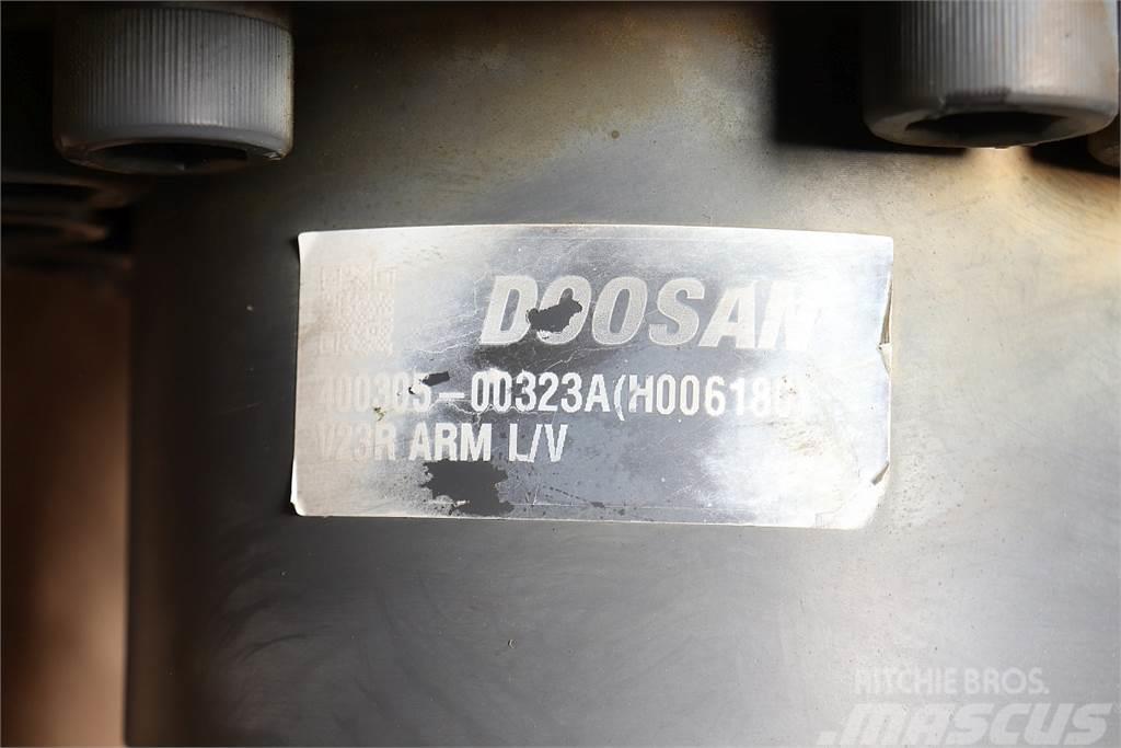 Doosan Daewoo DX235LCR-5 Hydraulic Cylinder Гідравліка