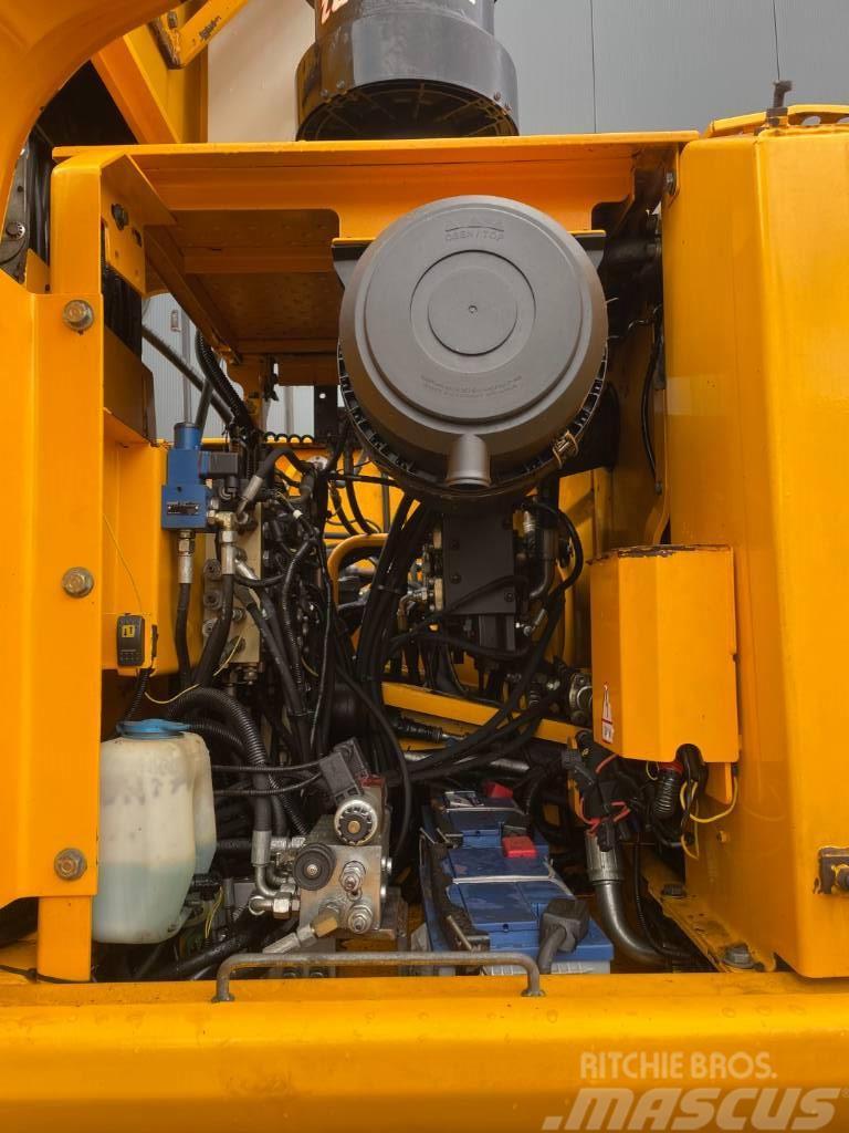 JCB JS200W  --  Generator  --  rotating grapple Перевантажувачі металобрухту/промислові навантажувачі