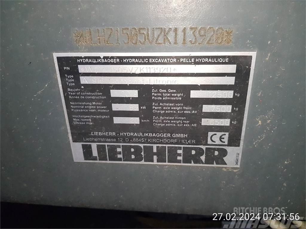 Liebherr A910compact Колісні екскаватори