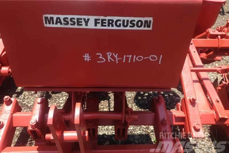 Massey Ferguson 3 Row Planter Вантажівки / спеціальні