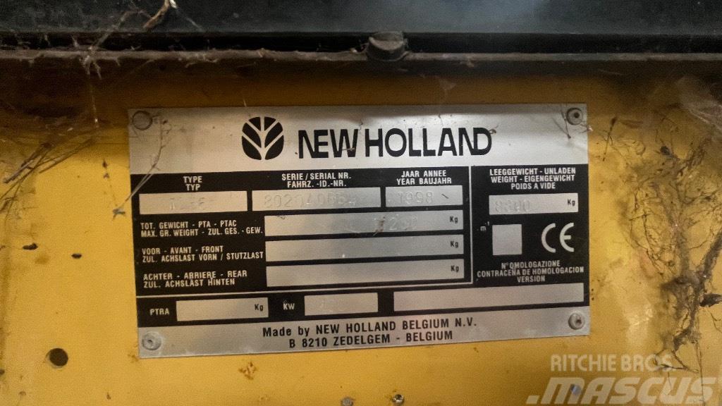 New Holland Tc56 Зернозбиральні комбайни