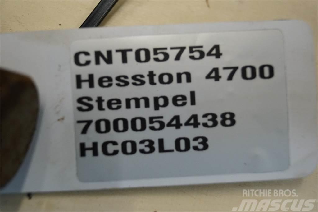 Hesston 4700 Гідравліка