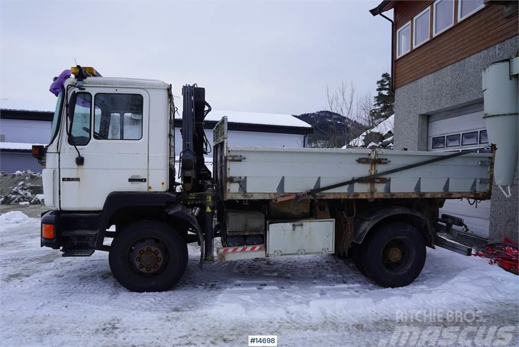 MAN 13.232 FA 4x4 crane truck w/ HIAB 5 T/M & tipper Автокрани