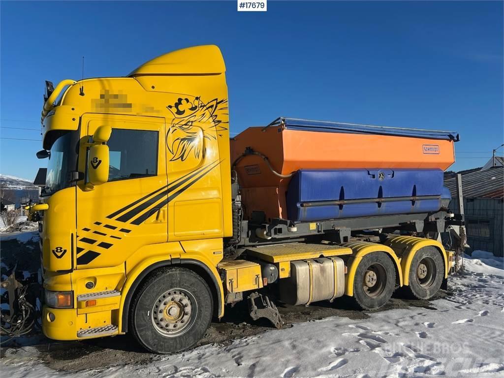 Scania R620 6x4 snow rigged combi truck Тягачі