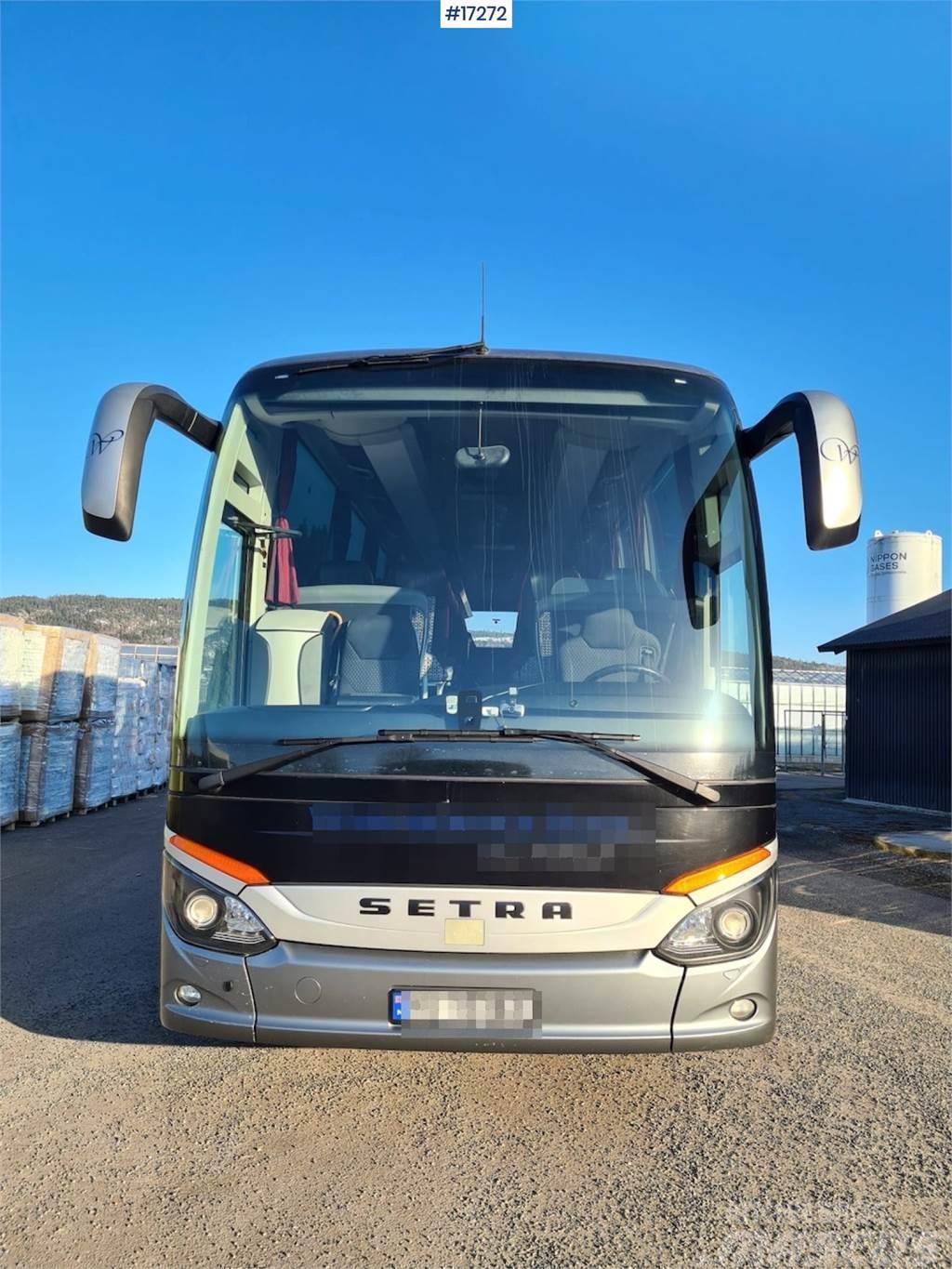 Setra S515HD coach. 51 seats. Туристичні автобуси