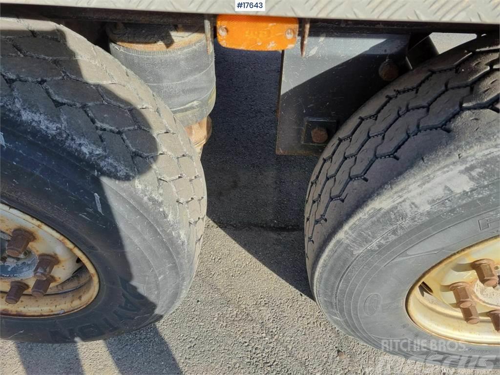 Volvo FH 540 8x4 with low mileage for sale with tipper. Самоскиди
