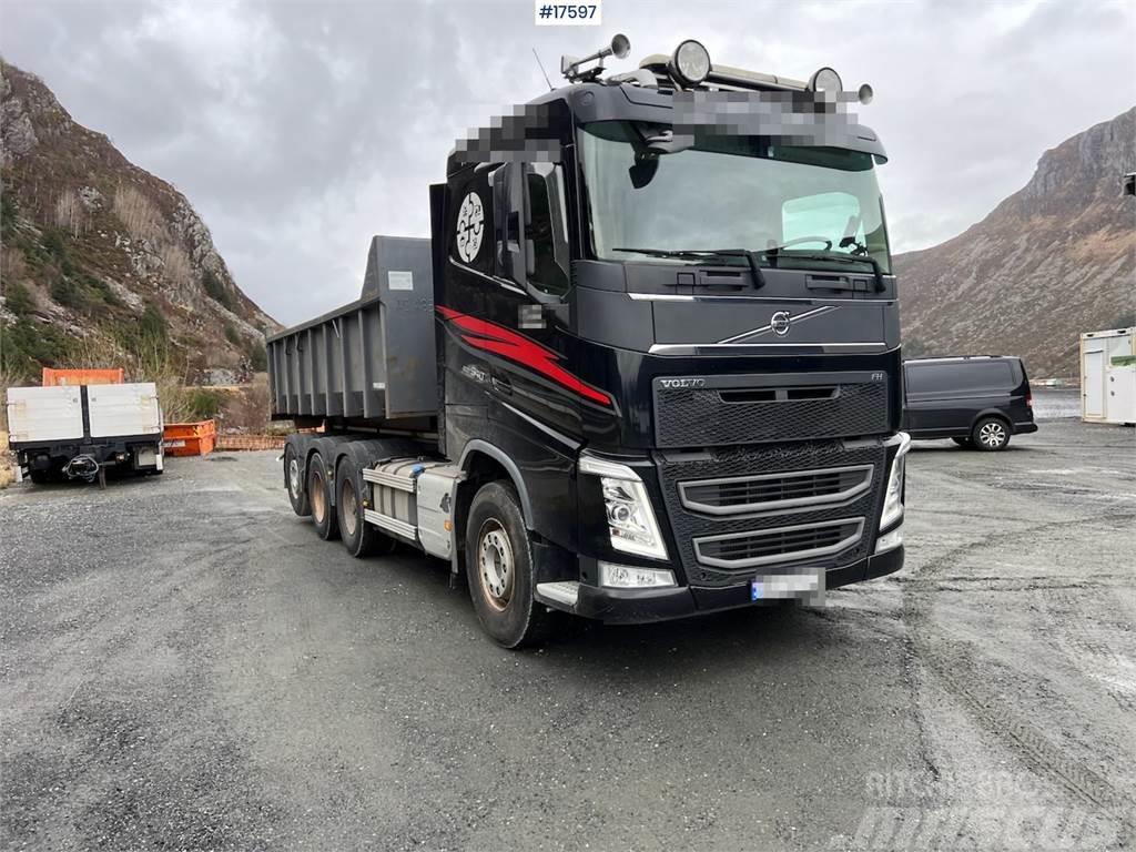 Volvo FH540 8x4 w/ 24 joab hook and tipper Самоскиди