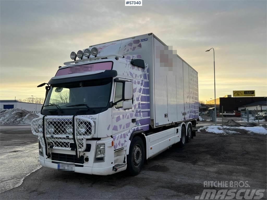 Volvo FM 440 6*2 Box truck with container base Фургони