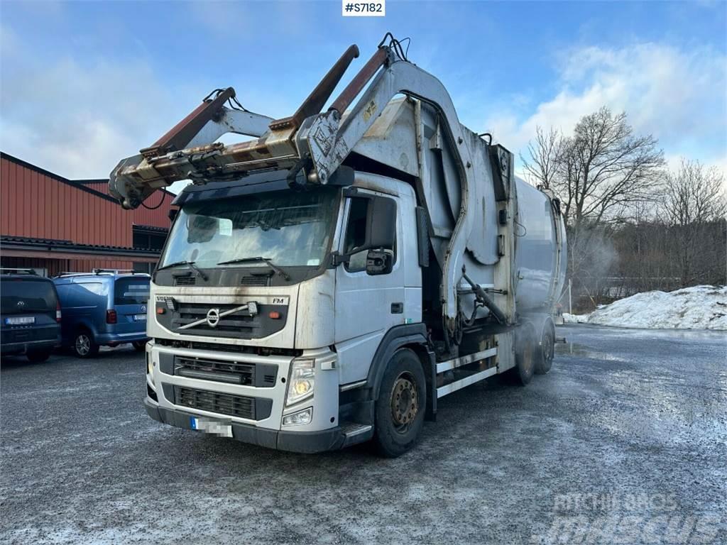 Volvo FM 6x2 Garbage truck with front loader Сміттєвози
