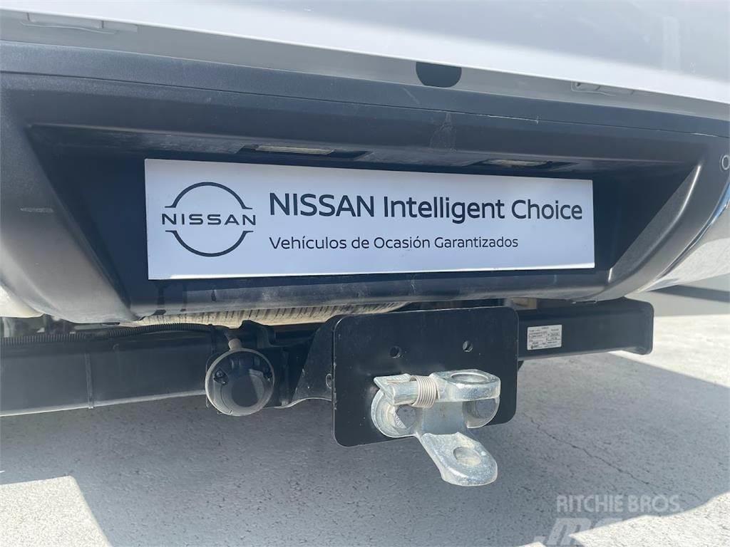 Nissan Navara 2.3dCi Doble Cabina Acenta Панельні фургони