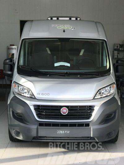  Roadcar R600 Вантажівки / спеціальні