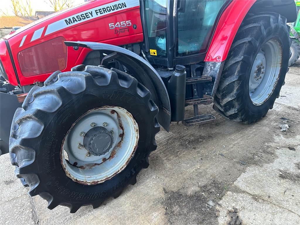 Massey Ferguson 13.6 R24 & 16.9 R34 wheels and tyres to suit 5455 Іншi