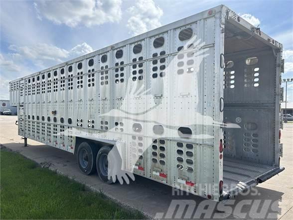 Wilson 32 STOCK Трейлери для транспортування тварин