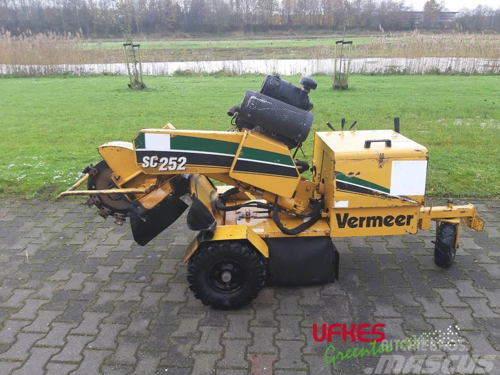 Vermeer SC 252 Лісові мулчери