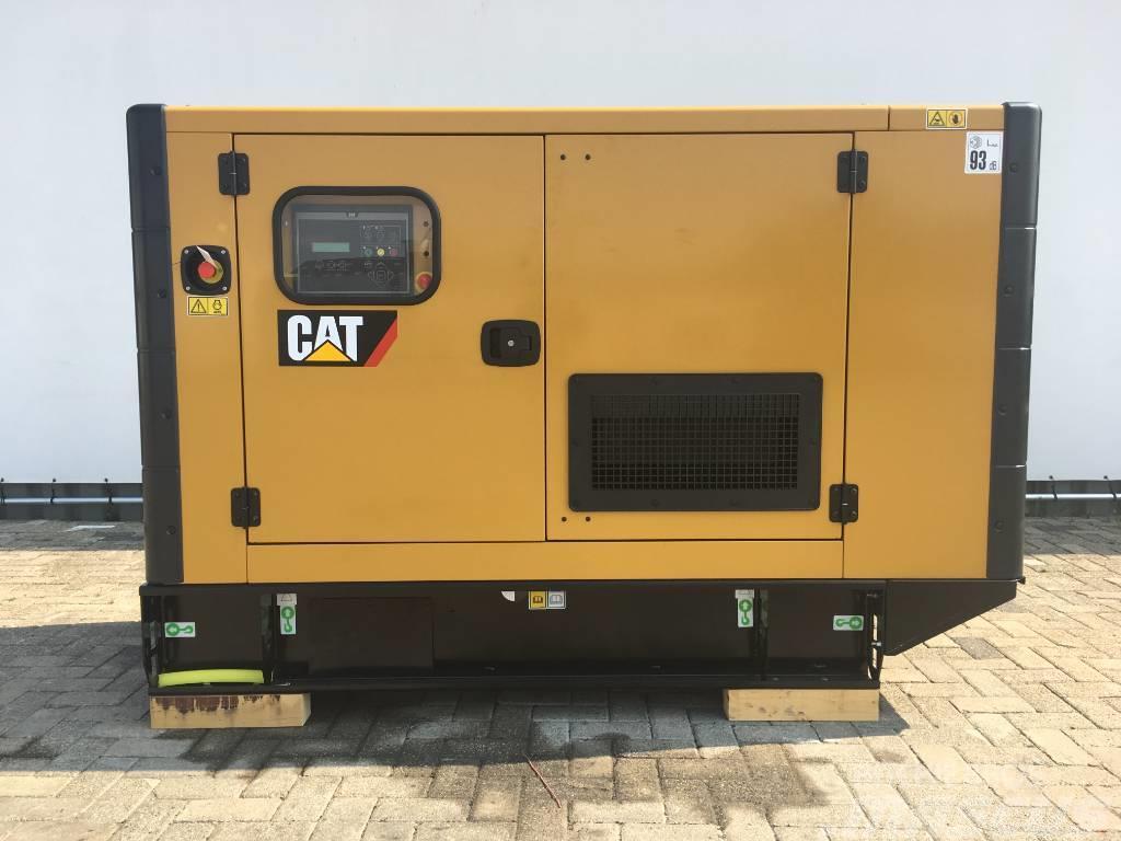 CAT DE88E0 - 88 kVA Generator - DPX-18012 Дизельні генератори