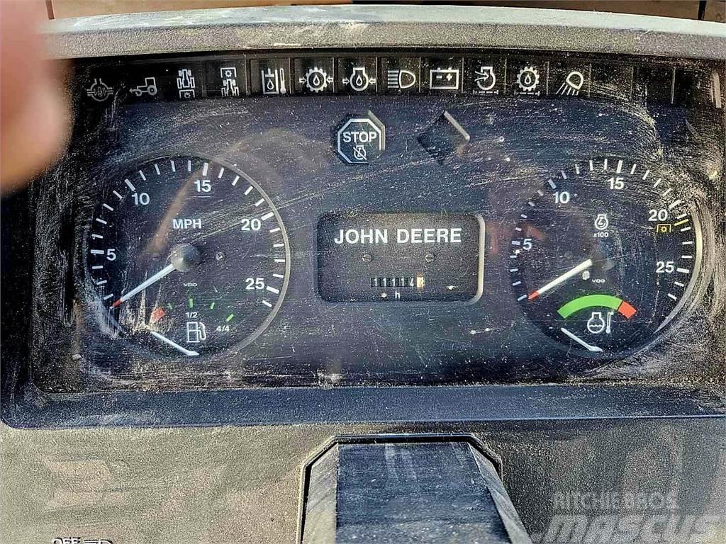 John Deere 6400 Трактори