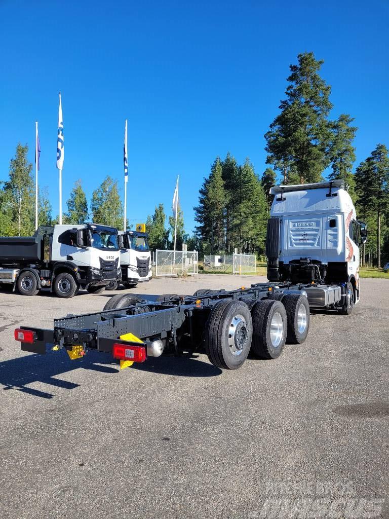 Iveco X-Way 570 8x4x4 Вантажівки для тріски