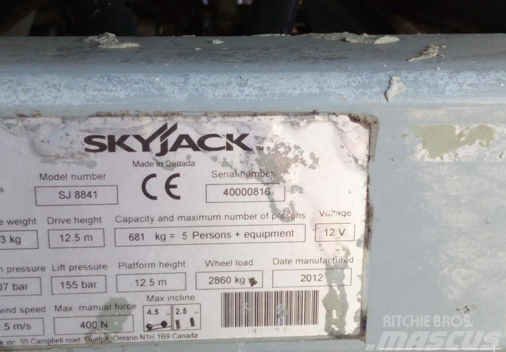 SkyJack SJ 8841 RT 4x4 ollós emelő 14.3M! Підйомники-ножиці