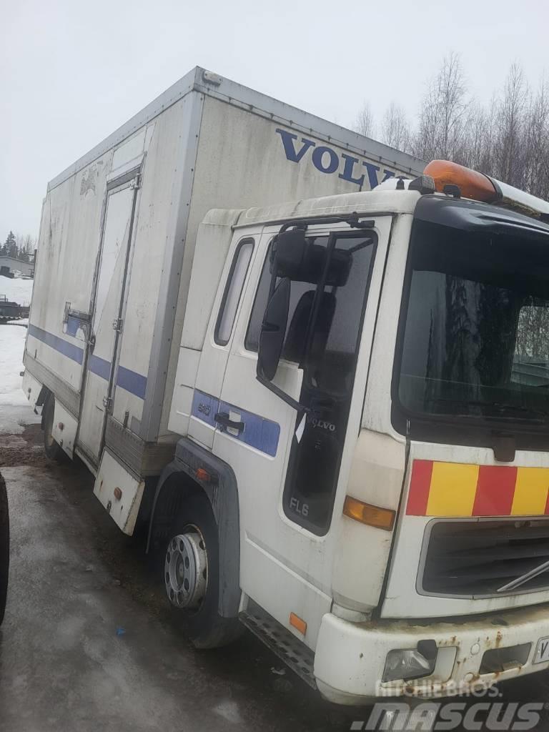 Volvo FL608/3700 Спеціальні контейнери