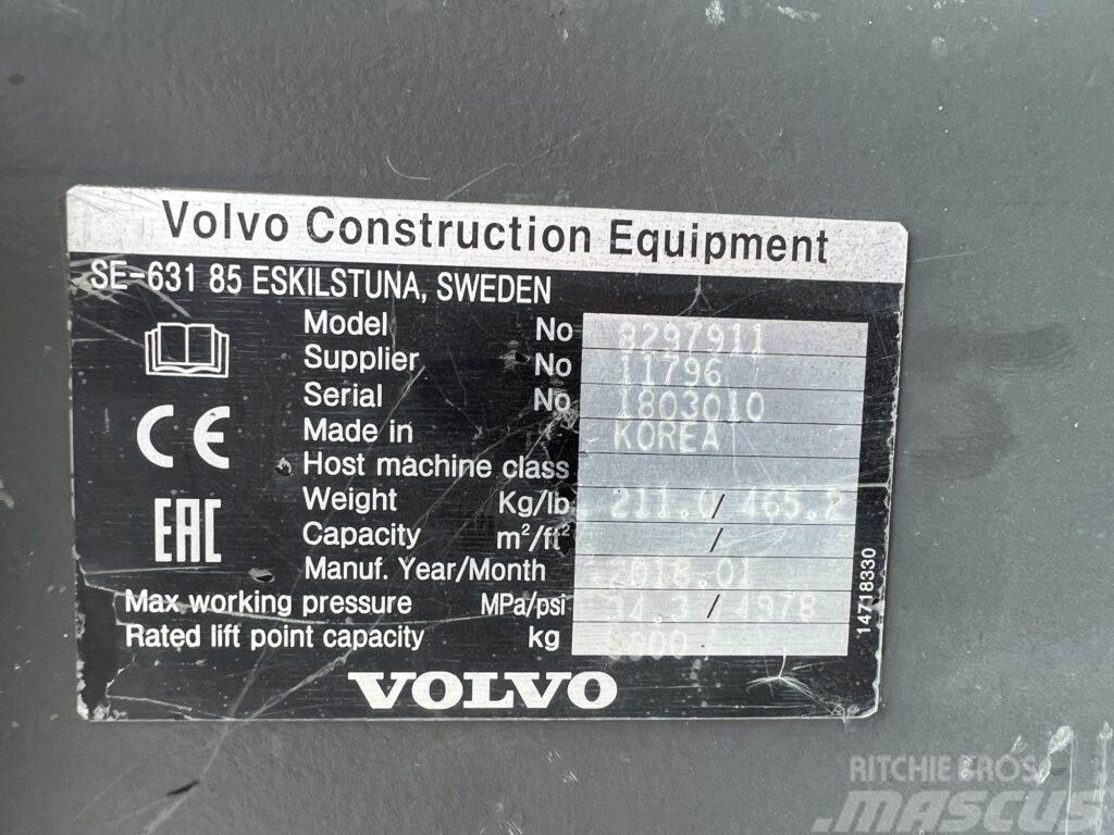 Volvo hydr. Schnellwechsler S1 Швидкі з`єднувачі