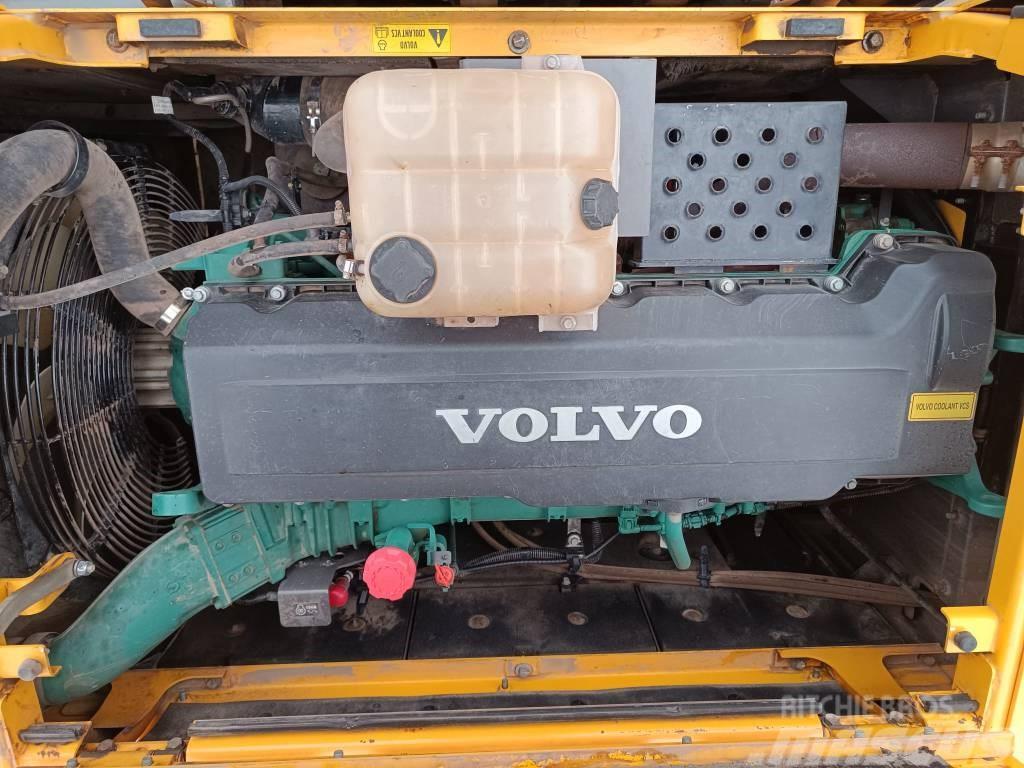 Volvo EC 480 Гусеничні екскаватори