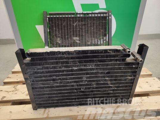 JCB Fastrac 3185 AC cooler Радіатори