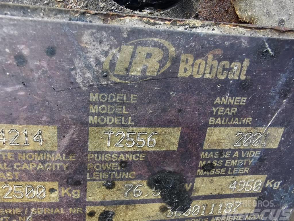 Bobcat T 2556 2001r.Parts Екскаватори-навантажувачі