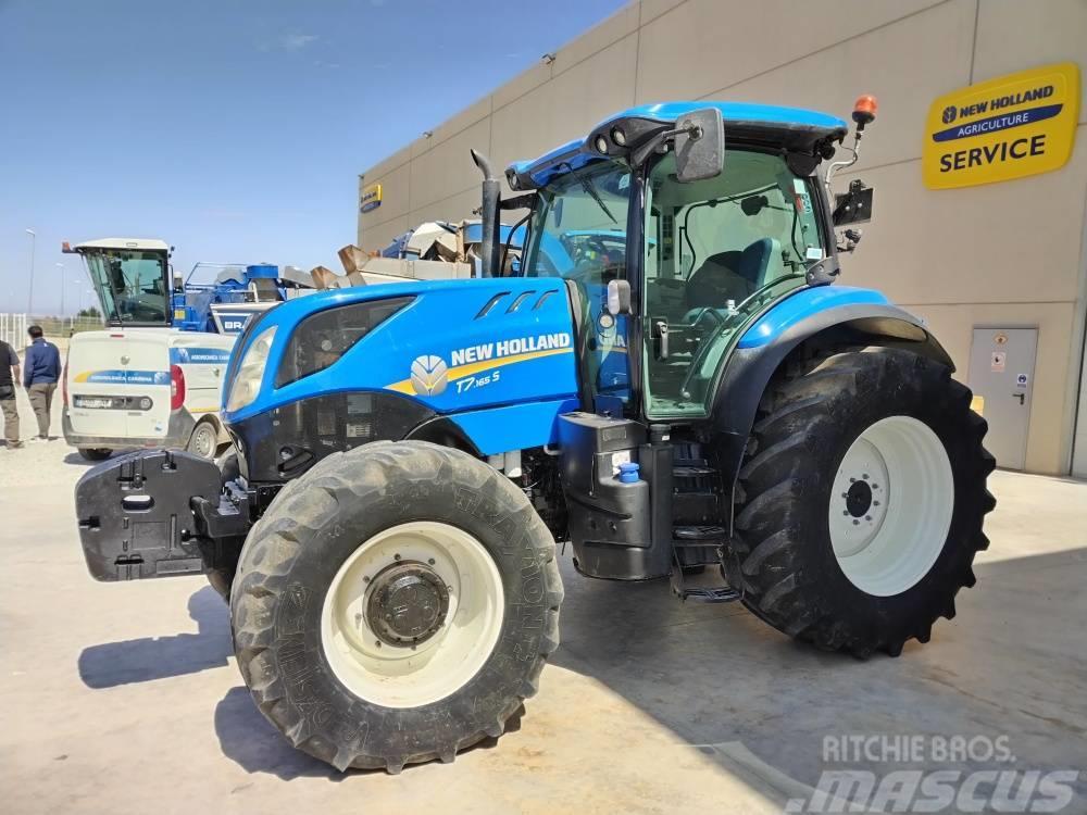 New Holland T 7.165 S Трактори