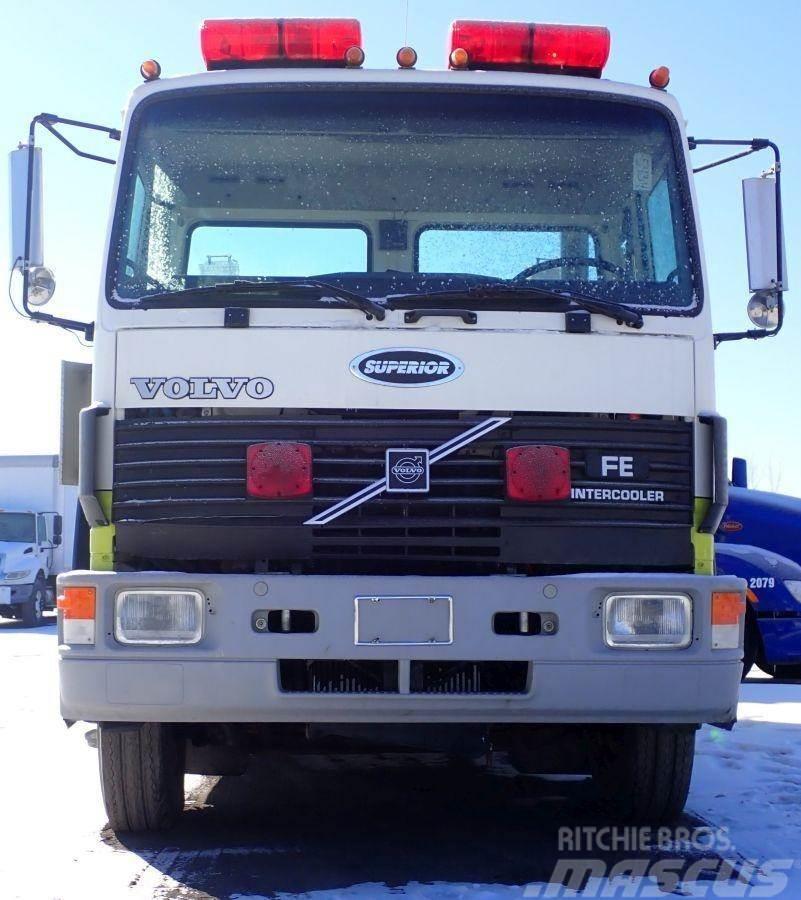 Volvo VFE Пожежні машини та устаткування