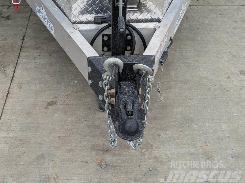  82 x 20' Aluminum Hydraulic Tilt Deck Trailer 82 x Трейлери колесного транспортного засобу