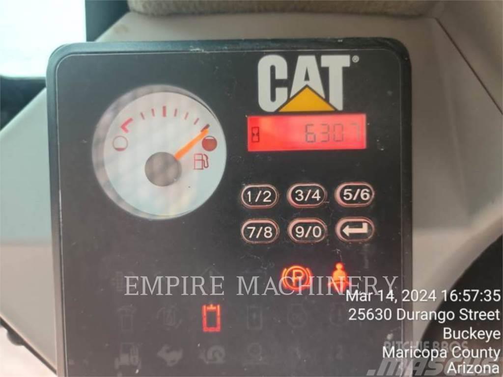 CAT 259D Міні-навантажувачі
