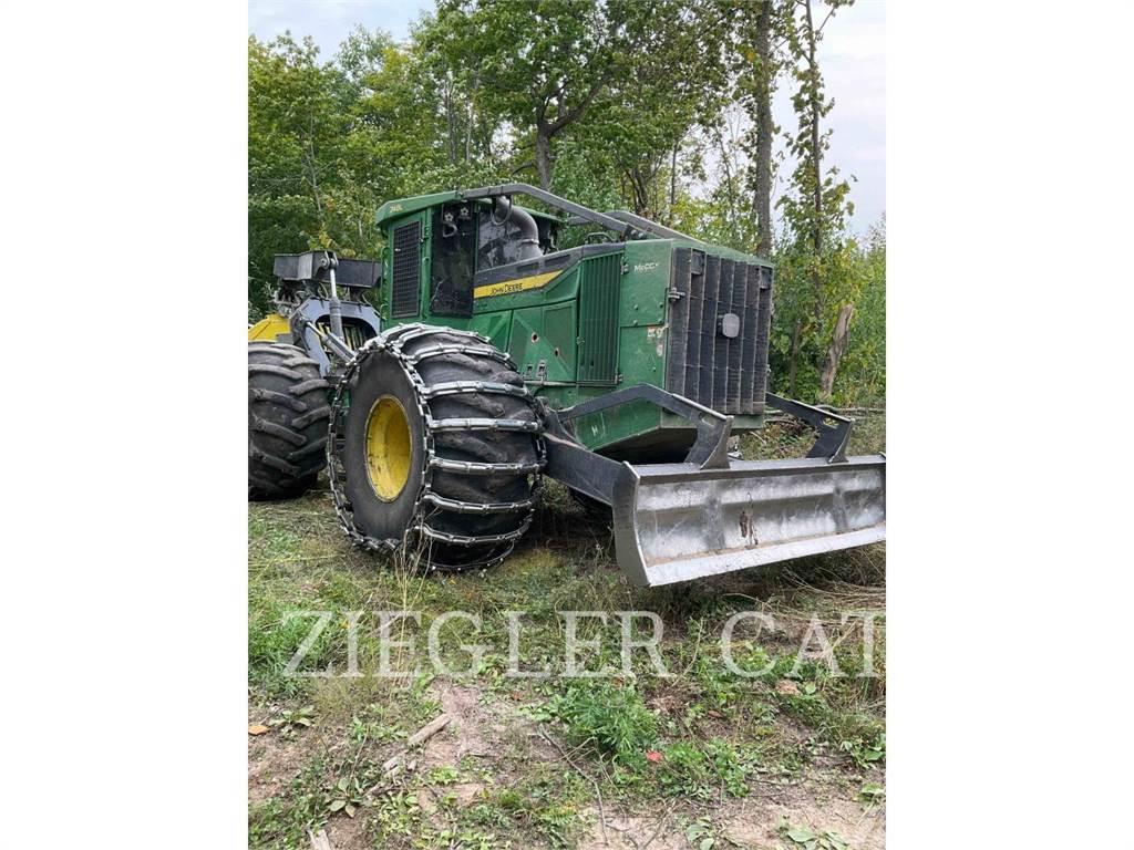 John Deere & CO. 748L Лісогосподарські трактори