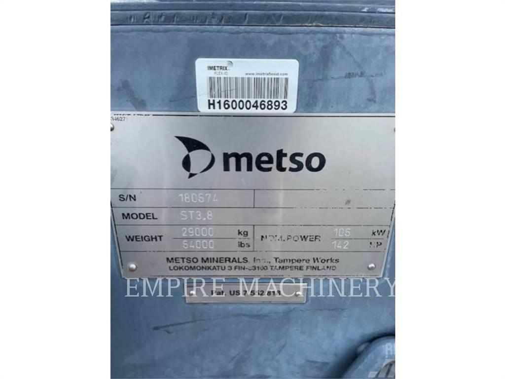Metso ST3.8 Мобільні грохоти