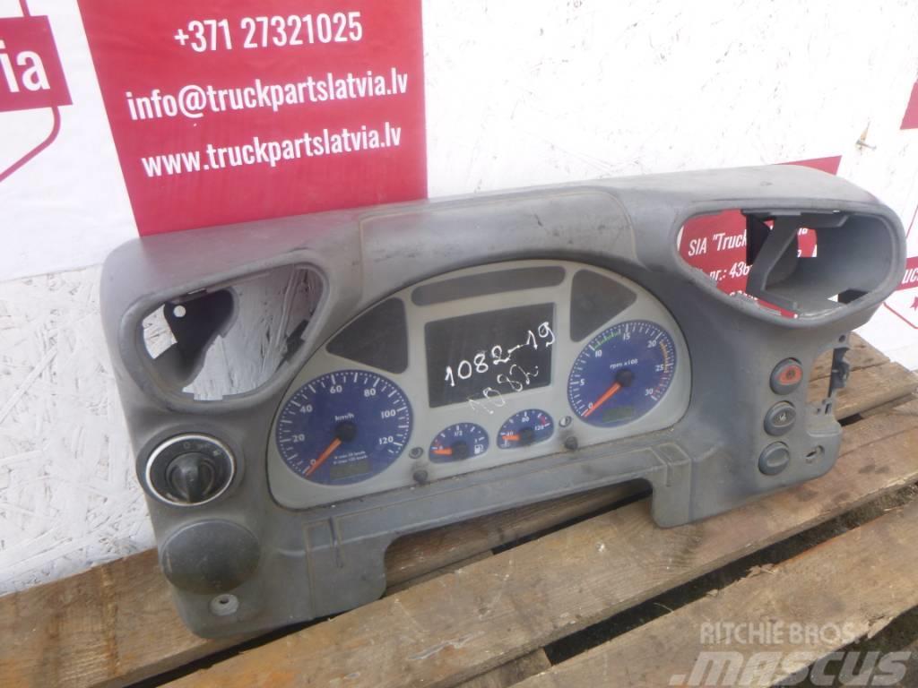 Iveco Stralis Dashboard 504025356 Кабіни