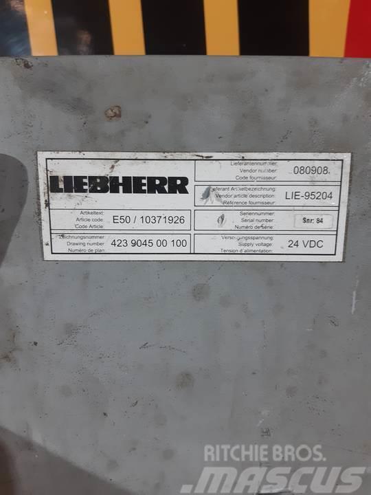Liebherr R916 Кабіна