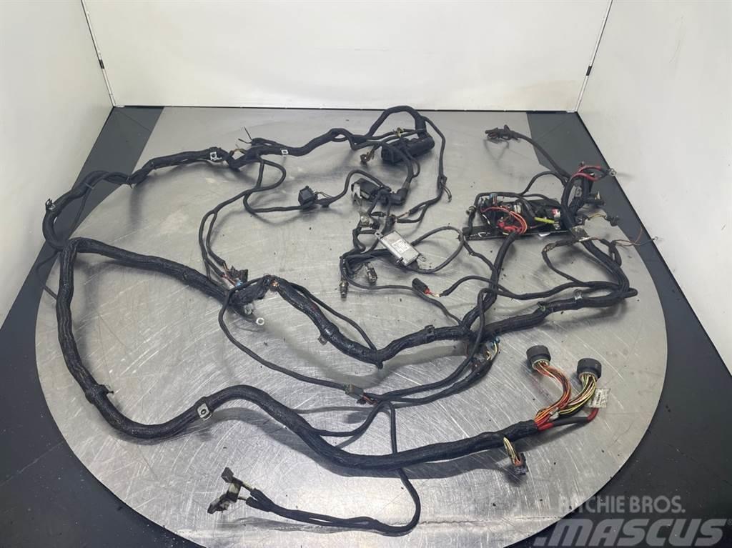 New Holland W110C-CNH-Wiring harness/Kabelbaum/Kabelboom Електроніка